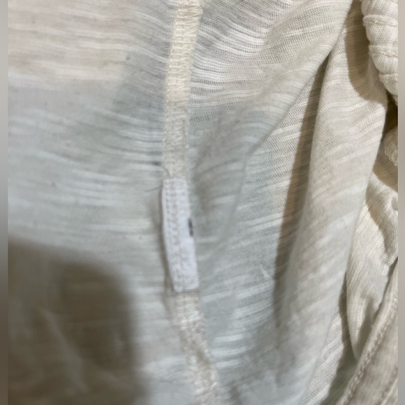 PRANA Ivory Short Sleeve Pleated Peasant Top Organic Cotton Blend Size Small - Picture 10 of 10